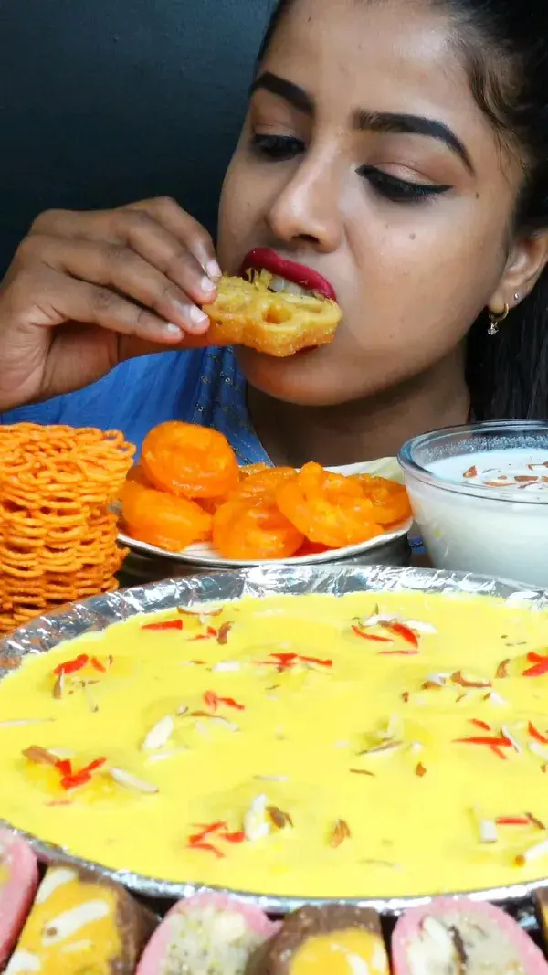 ASMR Eating Rasmalai, Gulab Jamun, Ladoo, Rasgulla Indian Sweets desserts ASMR Eating mukbang video