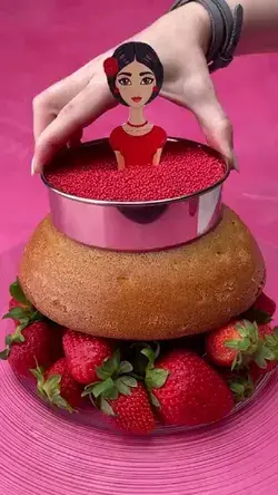 Cake decorating video.