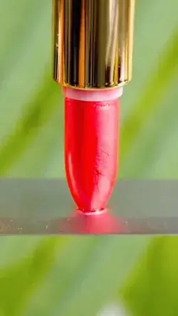 Funny Tricks Lipstick Made from Wood and Roses .#5minuterecycle #diylipstick #diyproject #woodcrafts
