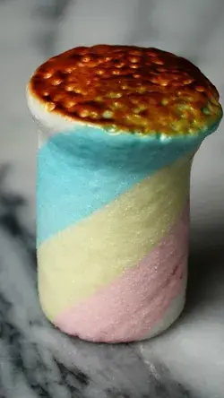 Satisfying rainbow marshmallow