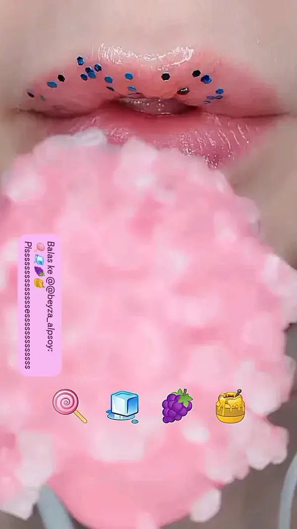 cr ' satisfying x lips