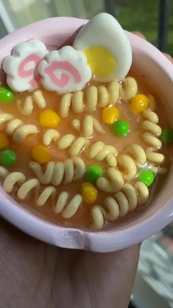 Ramen ashtray/jewellery holder/paintbrush holder