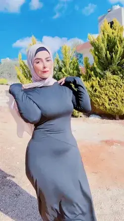 Cute Hijabi Dance