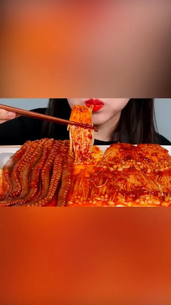 ASMR Spicy Enoki Muchrooms