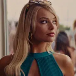 Margot Robbie