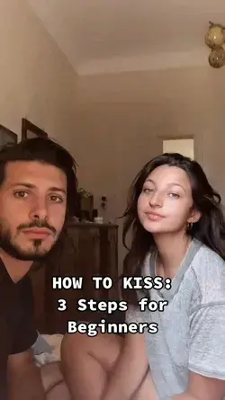 😍😍How to kiss in 3 steps