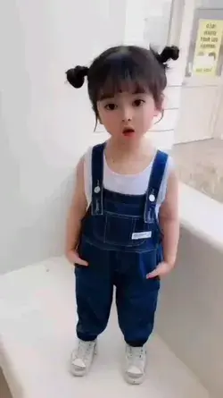 CUTE LITTLE GIRL DANCE 🥰❤️😘