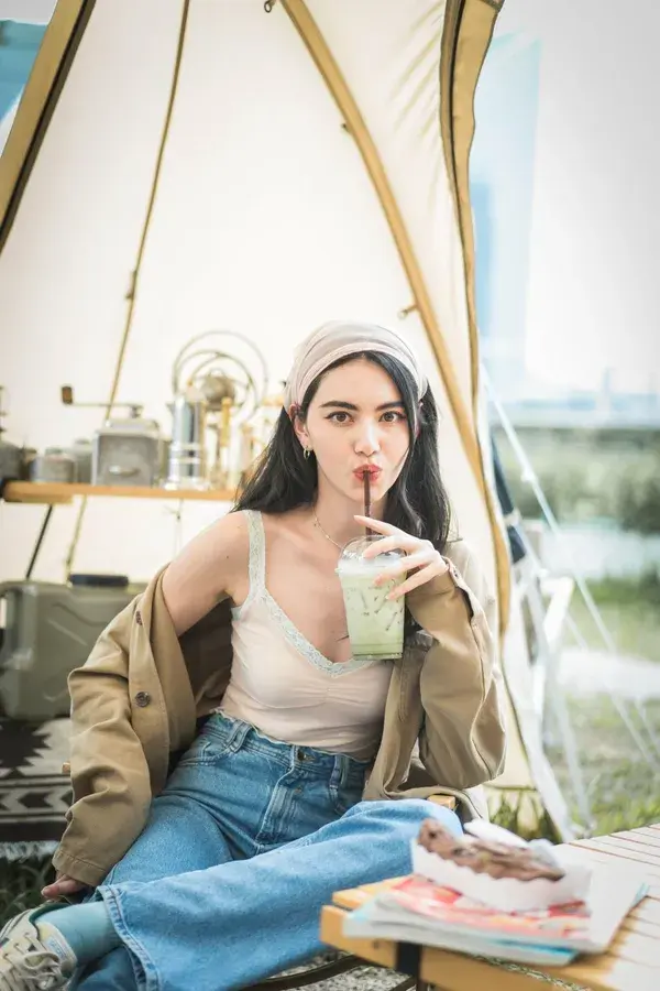 Davika hoorne