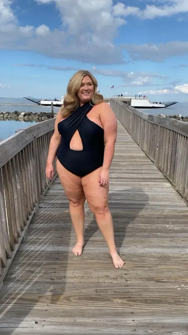 Plus Size Swimsuits // Chic Soul