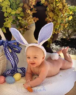 Baby Easter pictures 