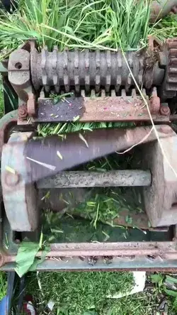 Grass cutting machine