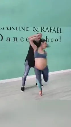 Dancing Dizzy Baby #dancing #baby #women #men #pregnant #skills #dizzy #wednesdaycomedy  