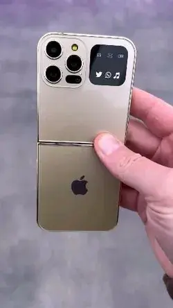 iPhone 15 Flip Concept 😱