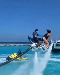 This is the only tandem jetovator in the Maldives and it looks sooo much fun