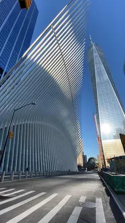 Tra Oculus e One Tower