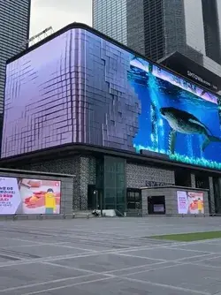 Awesome 3D transformation Billboard