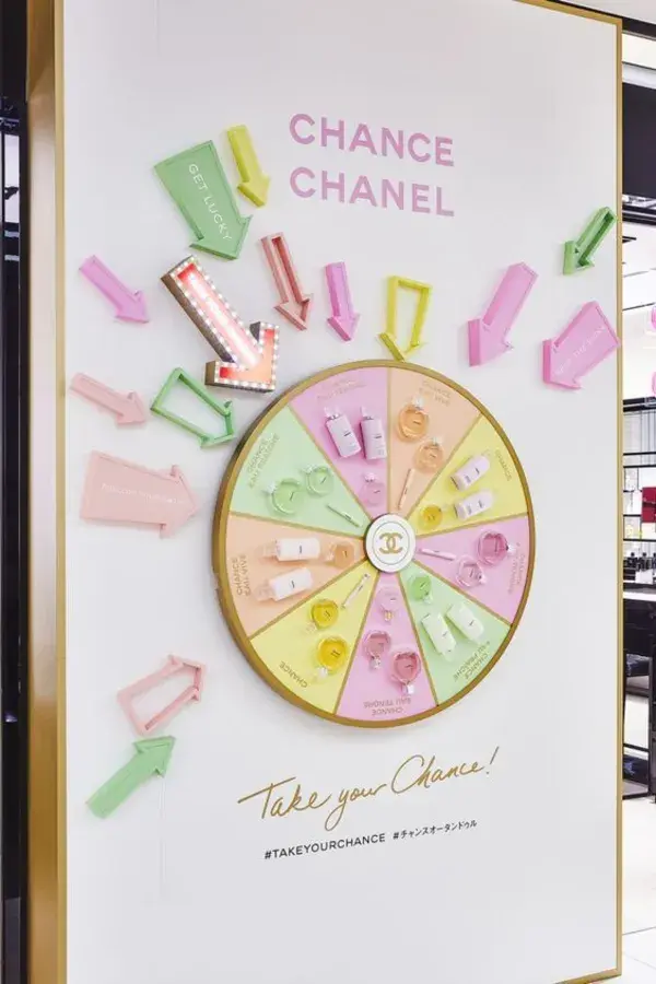 Chanel Spin the wheel activation [Photo Inspo]