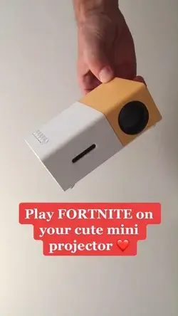 Play Fortnite #cuteminiprojector #fortnite 🎥❤️💯 Play Fortnite #cuteminiprojector #fortnite 🎥❤️💯