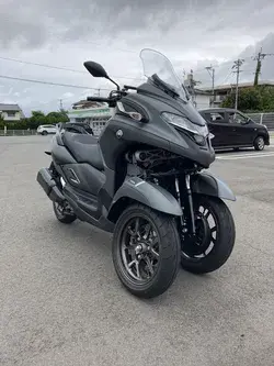 Yamaha tricity 300