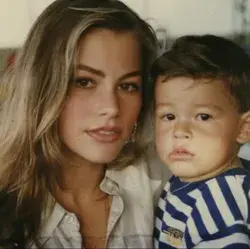 sofia & her son ♡