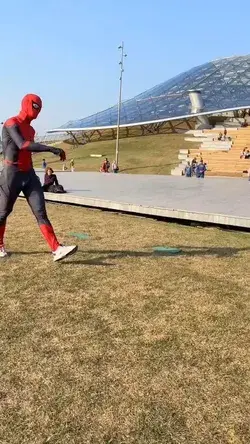 SPIDERMAN IN REAL LIFE HD