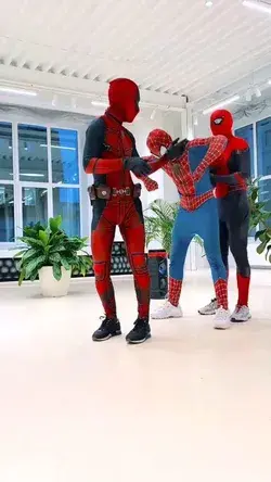 SPIDERMAN DEADPOOL IN REAL LIFE HD