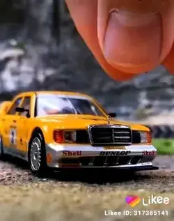 1:64 Mini Mercedes Benz