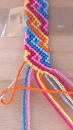 How to make a friendship bracelet tutorial