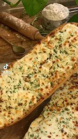 french garlic bread🥰😋