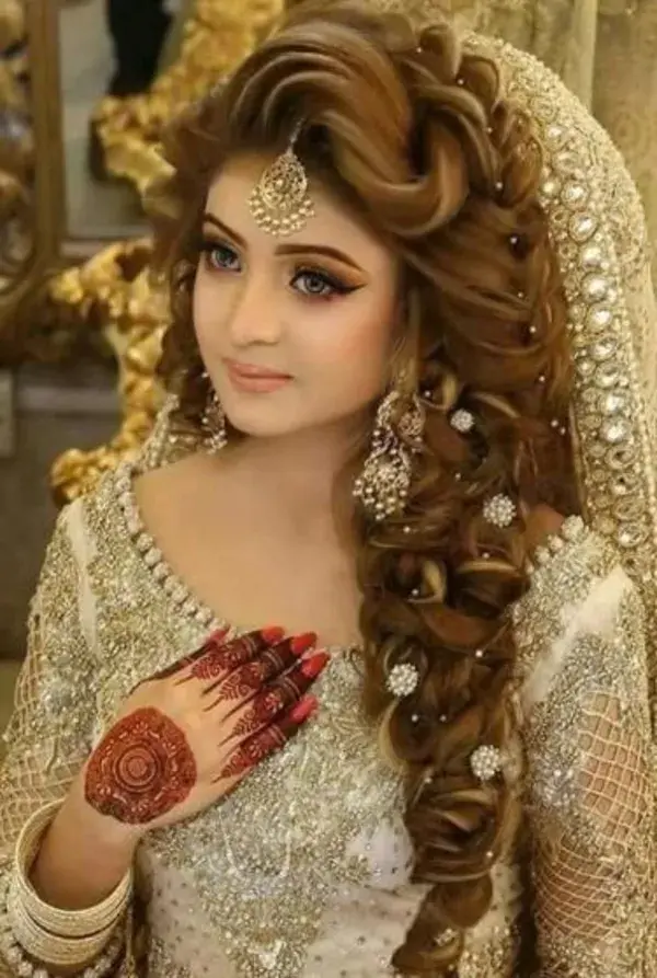 unique kashees bridal makeup design