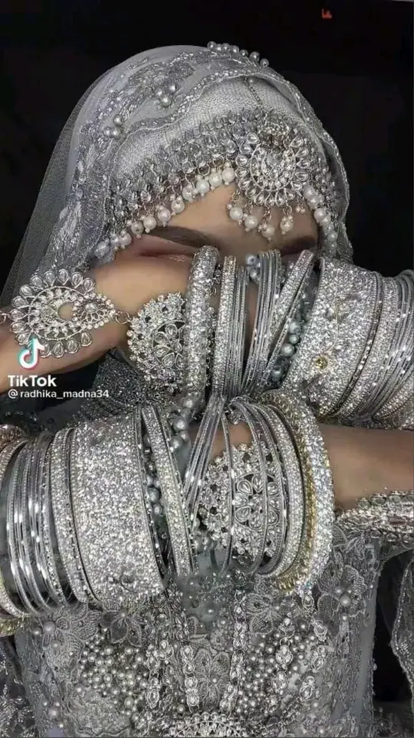 beautiful hijab bride