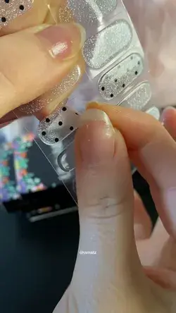 Dive into a unique nail art experience 💅✨ #nailart #nailexpert #asmrtiktoks #tutorialnails #diy