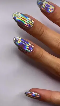 Holographic Nails 🌈🦄