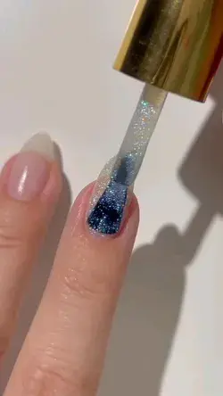 Diving Into mermaid vibes 🧜🐚 nail polish art