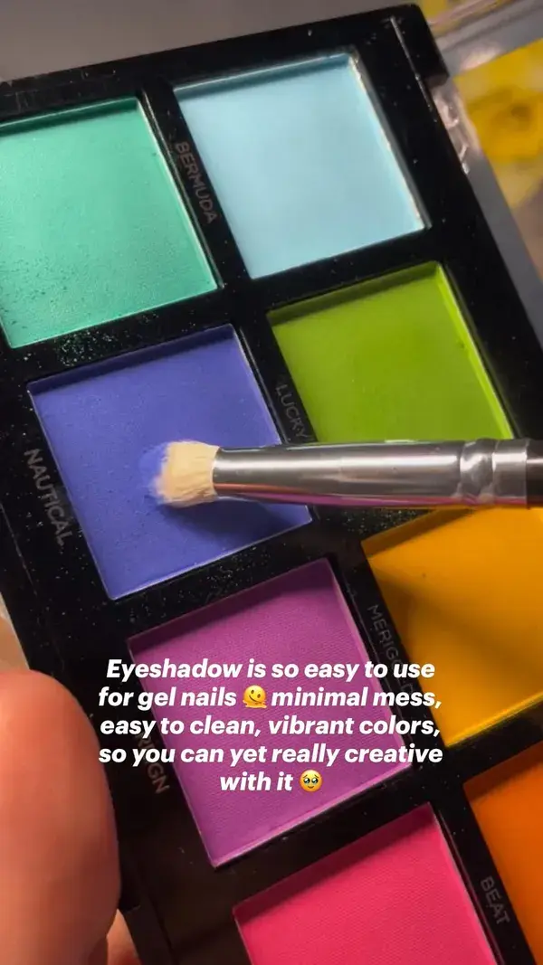 Eyeshadow is so easy to use for gel nails 🫠 minimal mess, easy to clean,