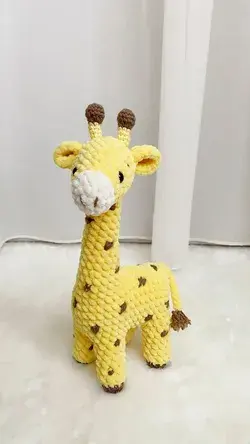 Crochet pattern giraffe toy. Stuffed toy animal. Crochet giraffe amigurumi pattern.