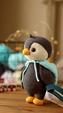 crochet penguin pattern. amigurumi penguin pattern.