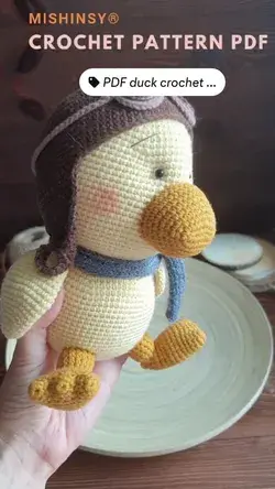 Duckling crochet pattern