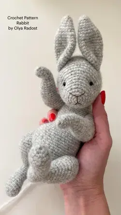 This amigurumi pattern will teach you how to crochet a rabbit with a moving head, arms and legs.