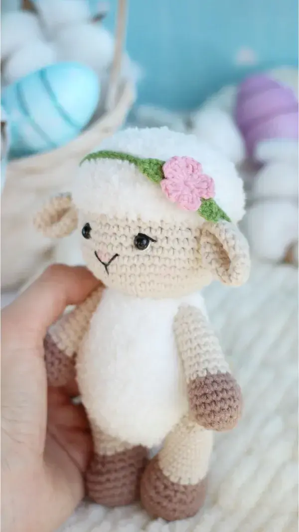 Crochet pattern amigurumi lamb