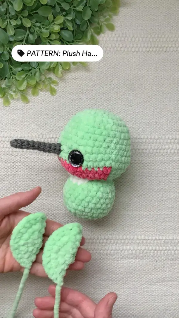 Easy Crochet Hummingbird | Amigurumi Pattern