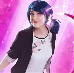 Marinette cosplayer