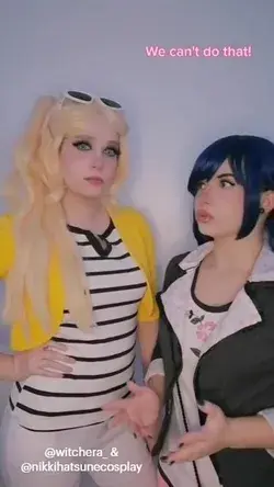 Chloé Bourgeois (@witchera_) & Marinette (@nikkihatsunecosplay) cosplay / Miraculous Ladybug