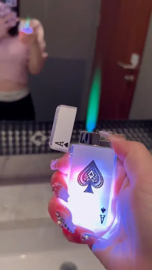 Very nice LED light poker lighter