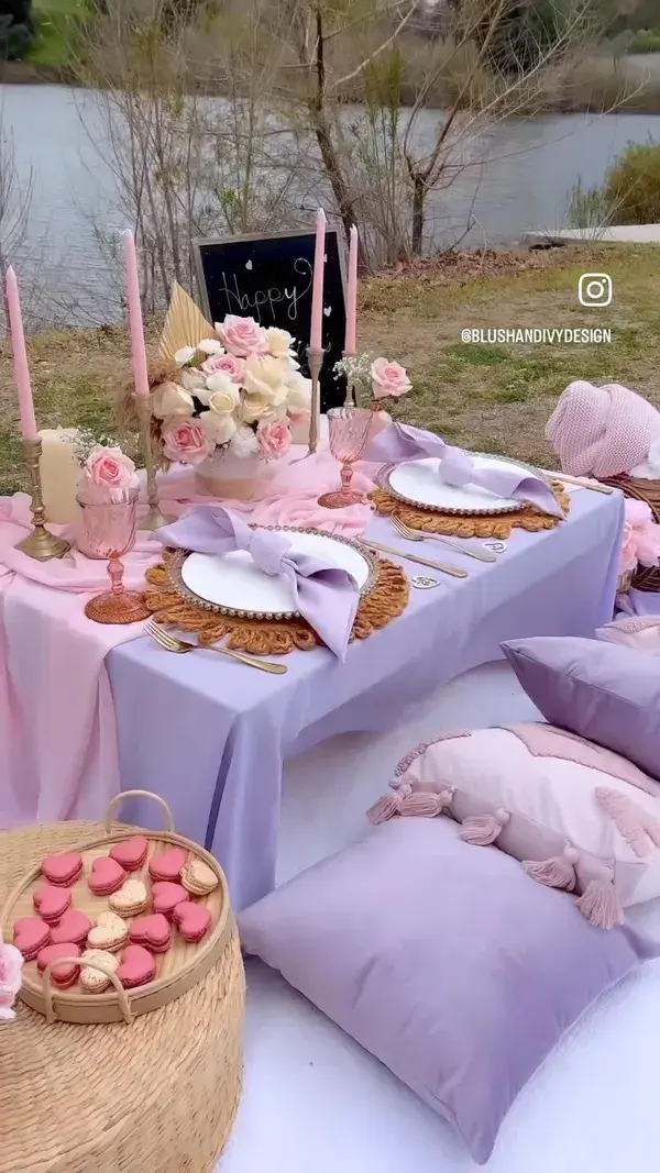 Pink and lavender luxury picnic