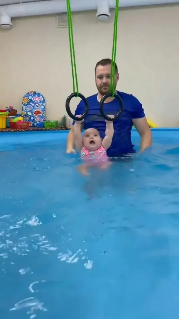 MY LITTLE FISH IN SWIMMING POOL 😍💙SOO CUTEE😘💋