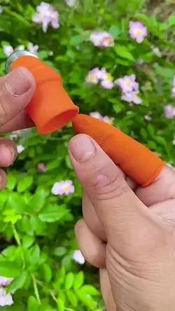 Thumb Cutter Knife