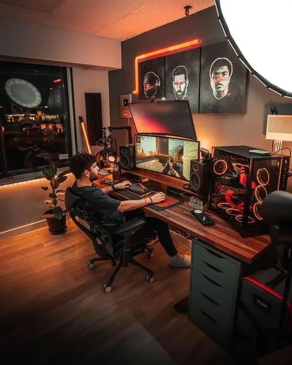 Featured Desk Setups - Setupedia