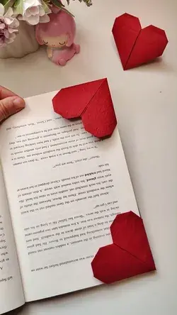 How to fold love bookmarks, super simple