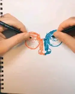 Drawing with both Hands | Ambidextrous Artist